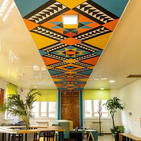 People Hostel & Coworking Bisjkek Eksteriør billede